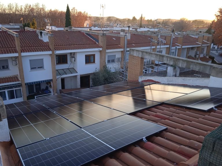 Servicios Electricidad Santos placas solares