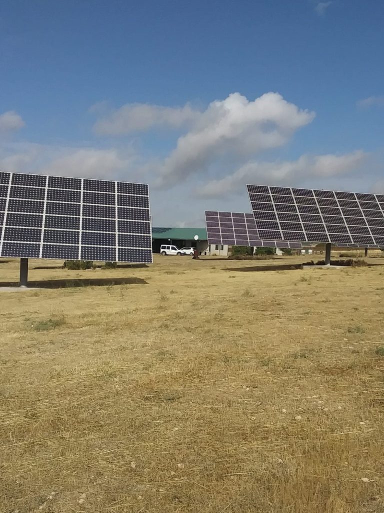 Servicios Electricidad Santos riego solar